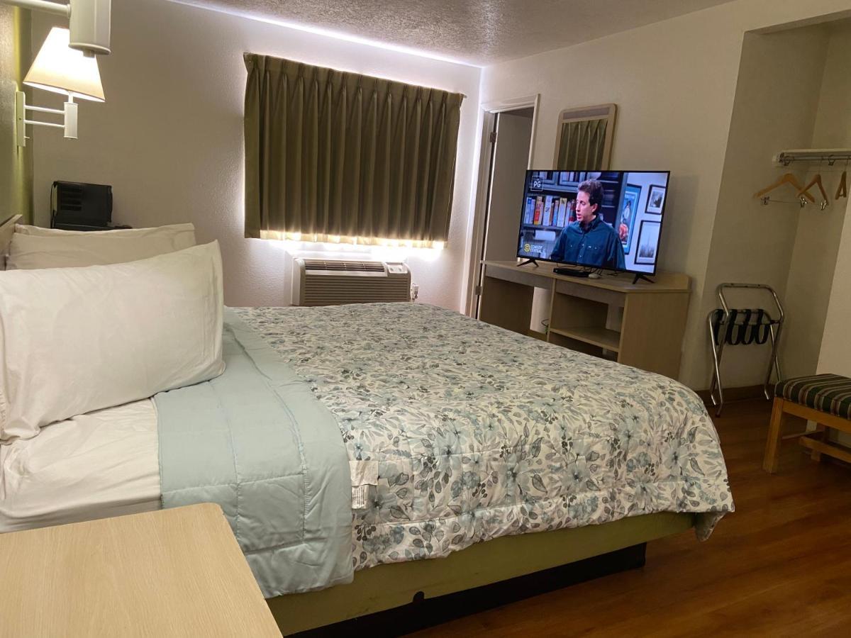 Evanston Inn At Exit 6 Екстер'єр фото