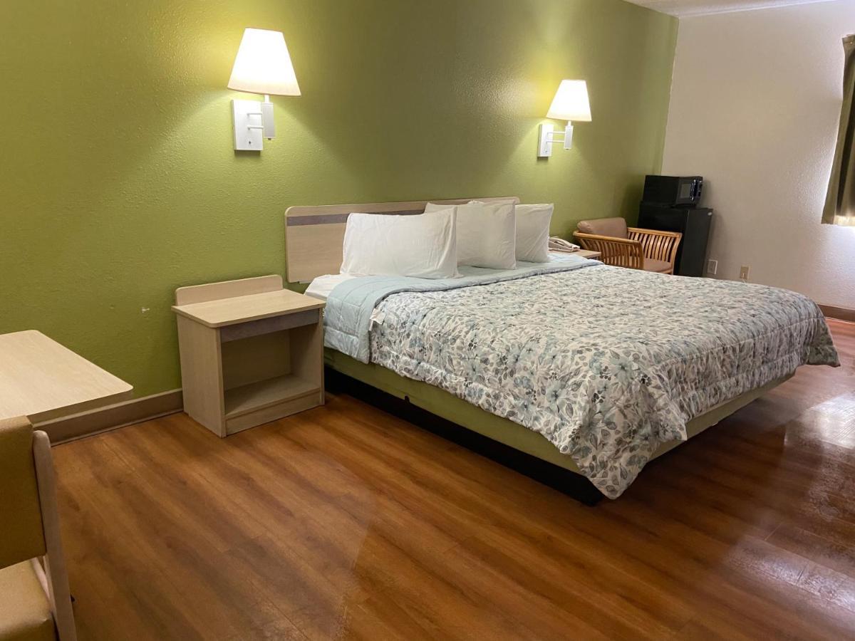 Evanston Inn At Exit 6 Екстер'єр фото